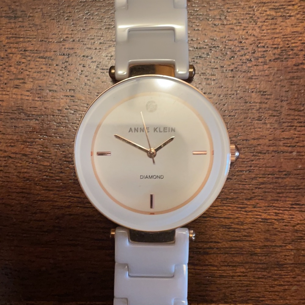 Anne Klein Watch - Picture 2 of 2